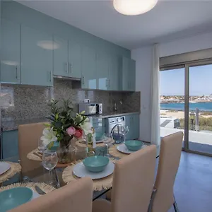 Poris 5 Beachfront By Holidays Apartment Corralejo